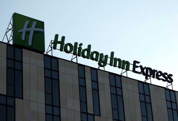 酒店樓頂大字制作